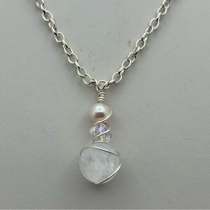 Beautiful Silver Tone Wire Wrap Quartz & Pearl Pendant Necklace Artistan Made